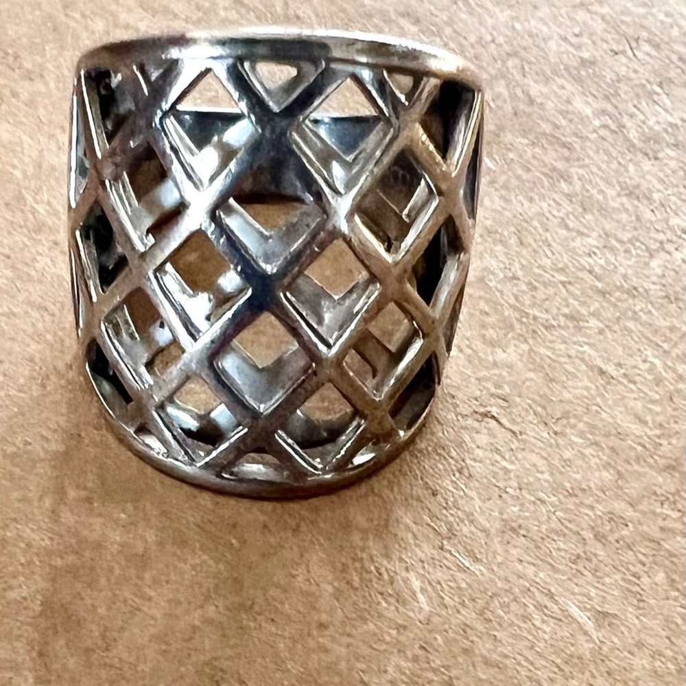 ELLE sterling silver ring